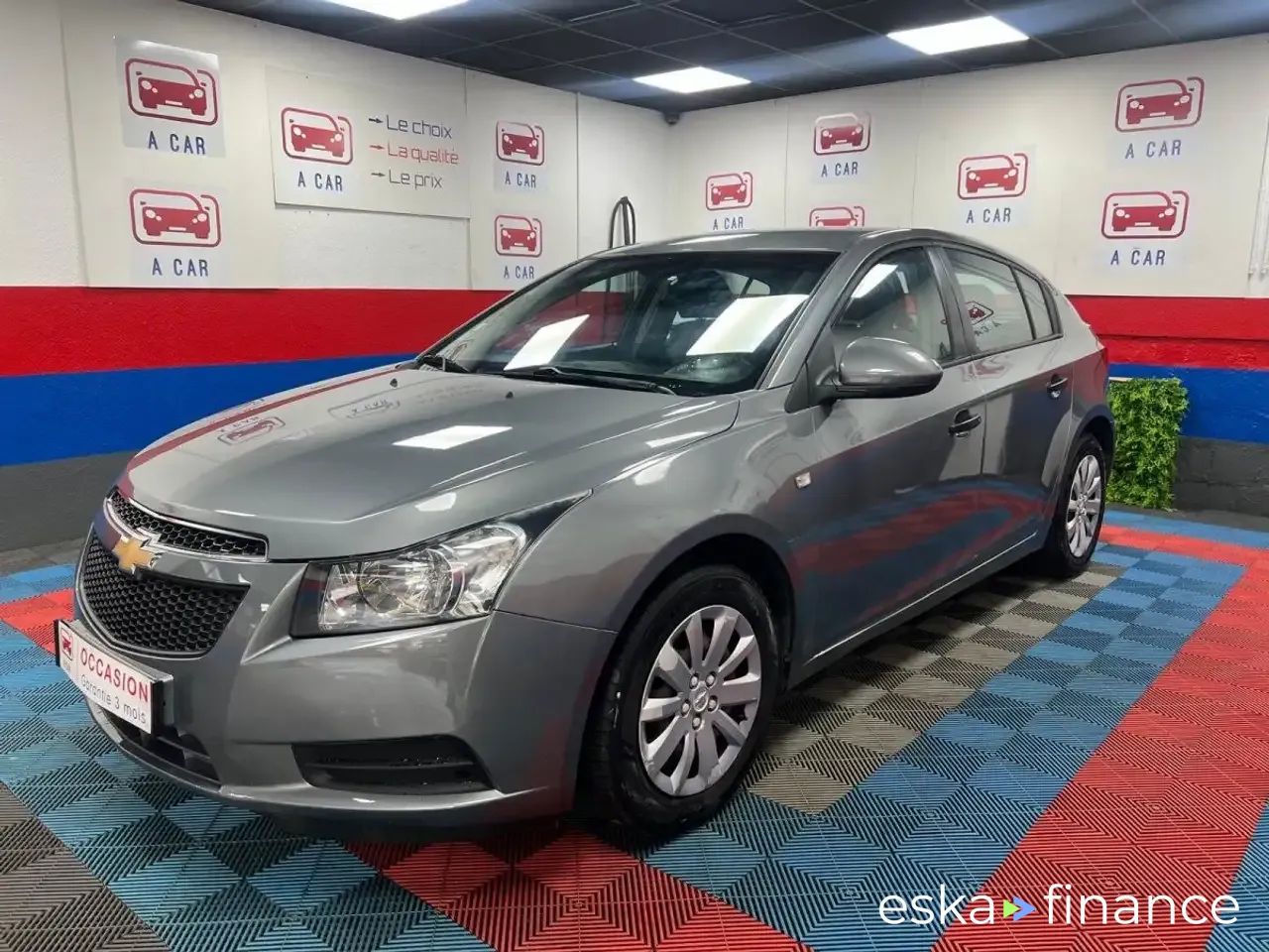 Lízing Sedan Chevrolet Cruze 2012