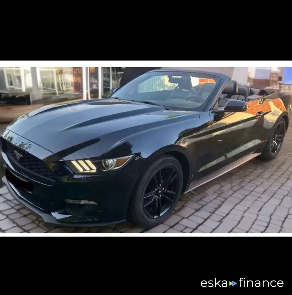 Leasing Convertible Ford Mustang 2015