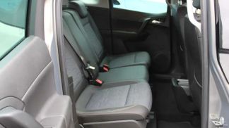 Leasing Hayon Opel Meriva 2013