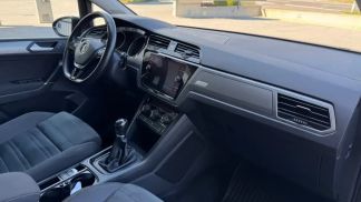 Lízing Hatchback Volkswagen Touran 2017