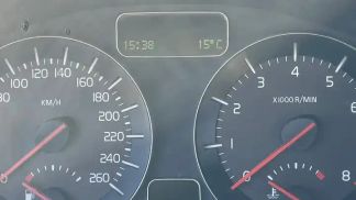 Lízing Hatchback Volvo V50 2012