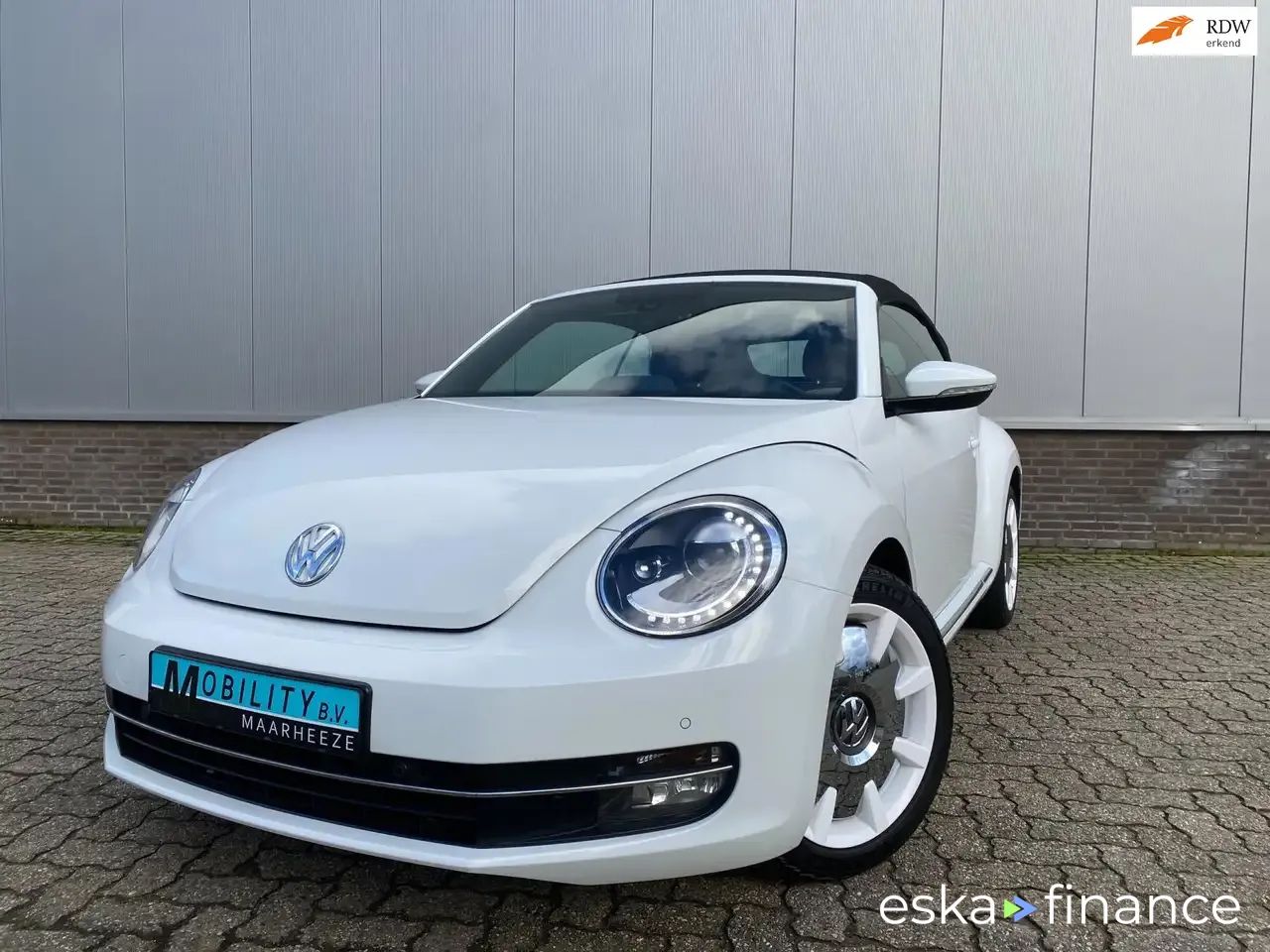 Leasing Convertible Volkswagen Beetle 2014