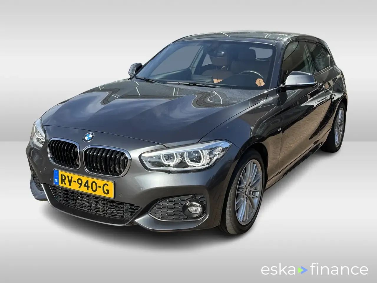 Lízing Hatchback BMW 120 2018