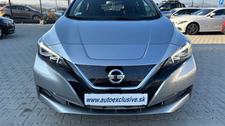 Hatchback Nissan Leaf 2018