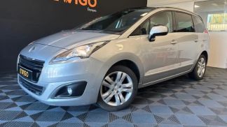 Lízing Hatchback Peugeot 5008 2015