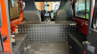 Finansowanie SUV Land Rover Defender 2016
