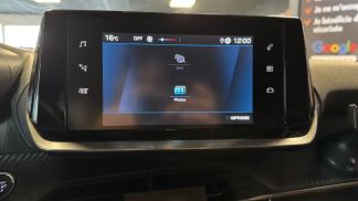 Lízing Hatchback Peugeot 208 2022
