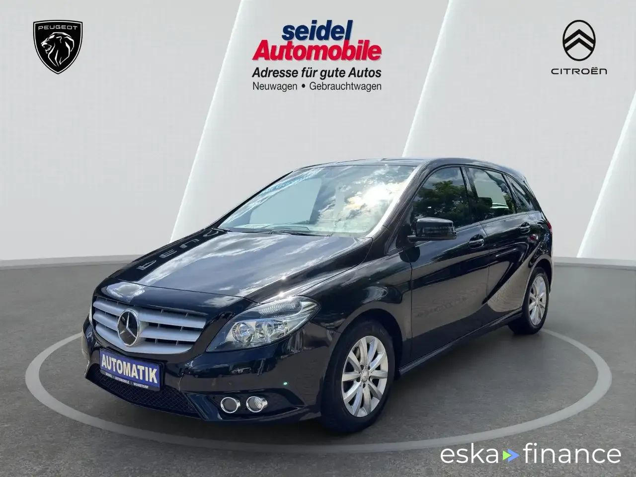 Leasing Hatchback MERCEDES B 200 2012