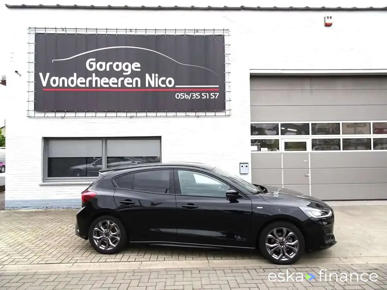 Leasing Sedan Ford Focus 2022