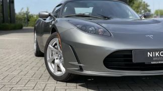 Leasing Convertible Tesla Roadster 2012