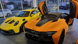 Lízing Kupé McLaren Artura 2024