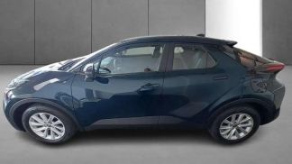 Lízing Sedan Toyota C-HR 2024