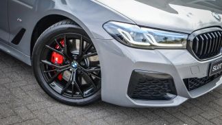 Lízing Sedan BMW 545 2021
