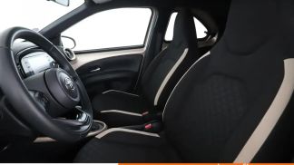 Leasing Hatchback Toyota Aygo (X) 2022