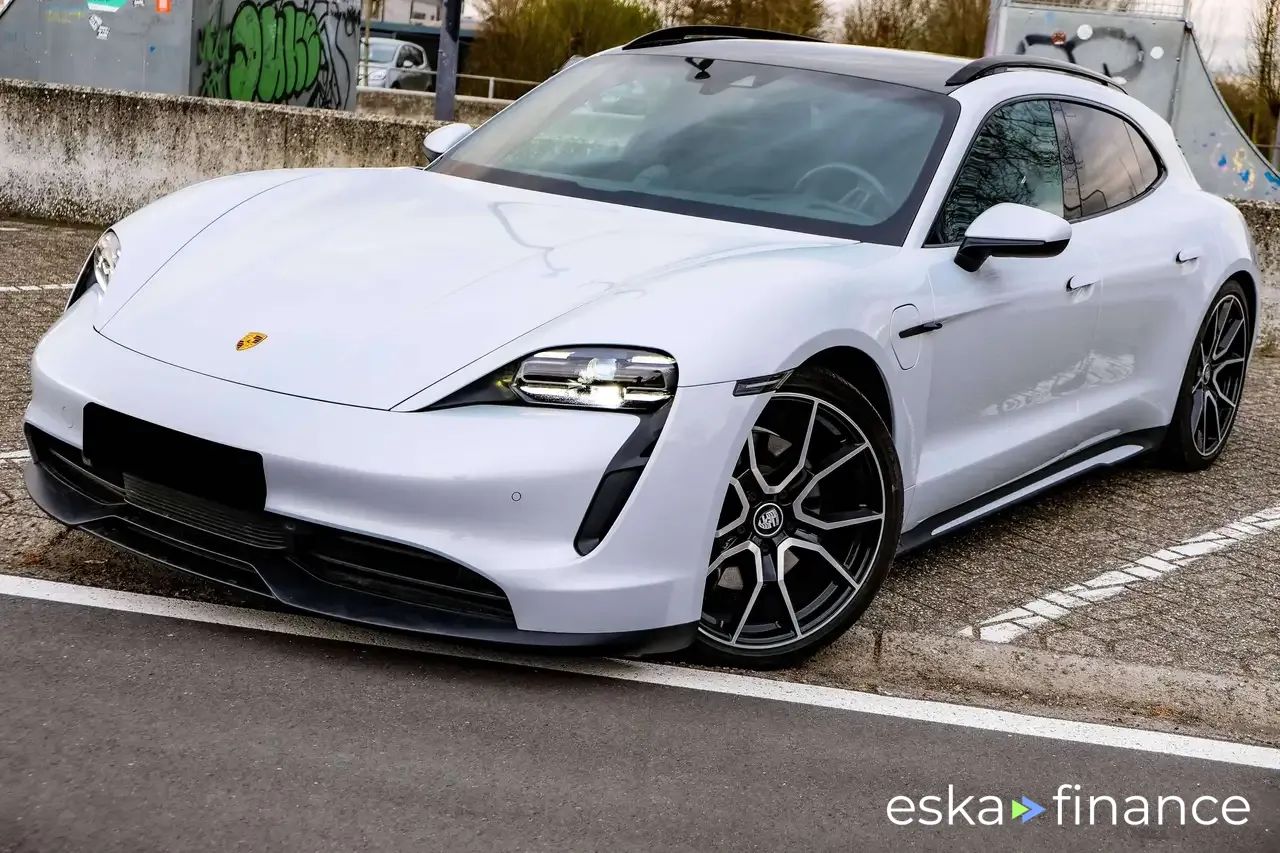Leasing Wagon Porsche Taycan 2022