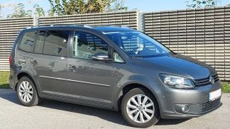 Financování Hatchback Volkswagen Touran 2012
