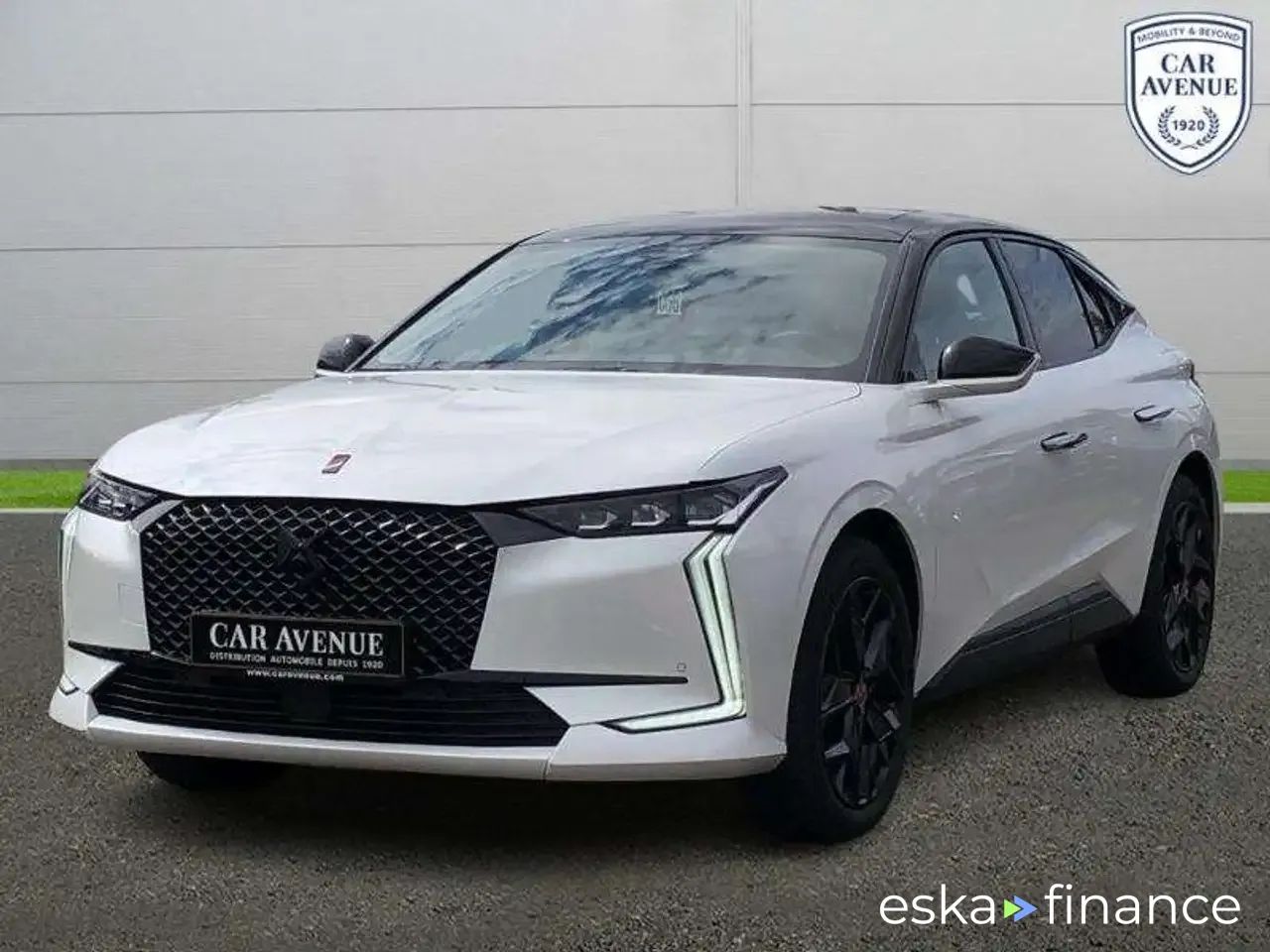 Lízing Sedan DS Automobiles DS 4 2023