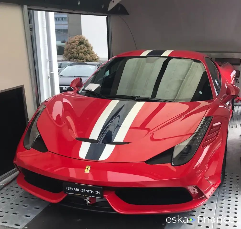 Lízing Kupé Ferrari 458 2014