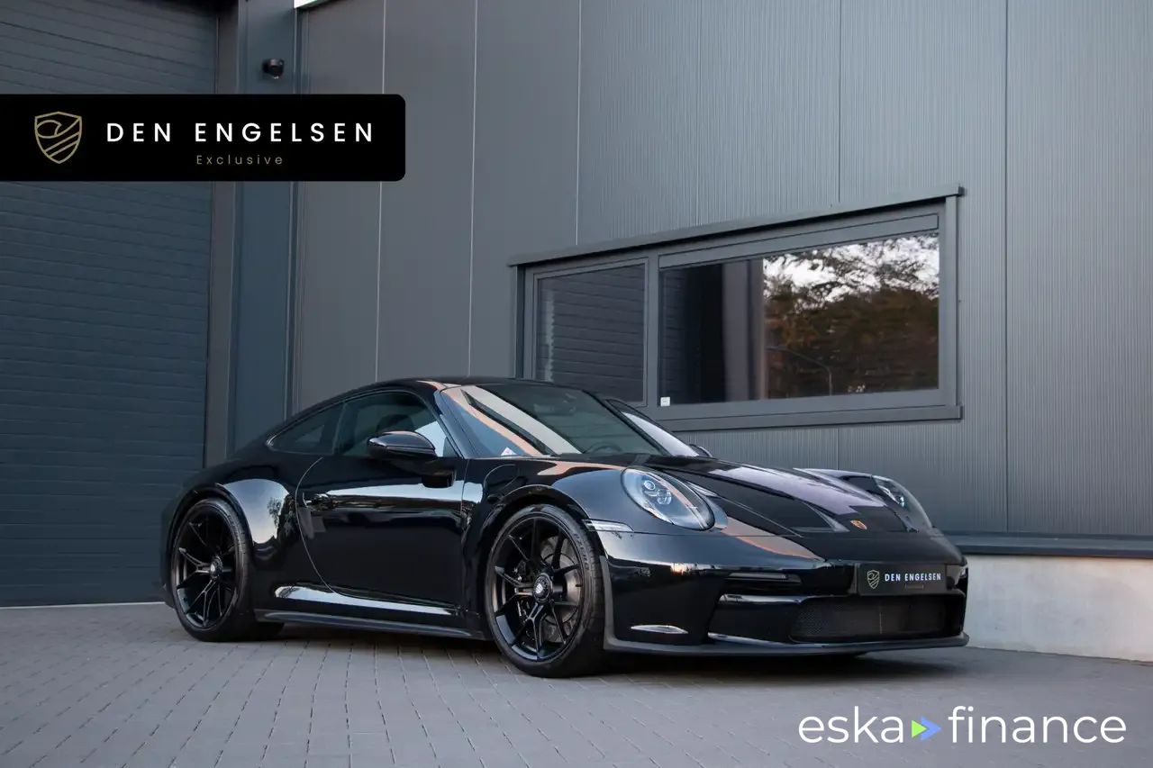 Lízing Kupé Porsche 992 2022