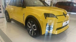 Lízing Sedan Renault R 5 2025