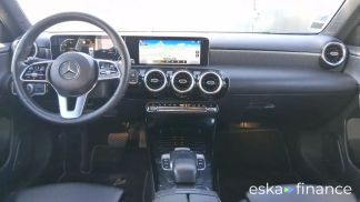 Leasing Sedan MERCEDES A 180 2019