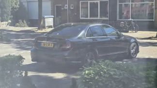 Lízing Sedan MERCEDES C 200 2011