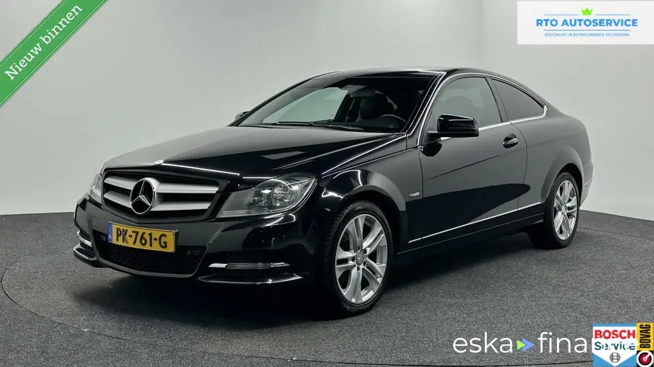 Finansowanie Coupé MERCEDES C 180 2011