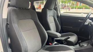 Leasing Sedan Toyota Auris 2018