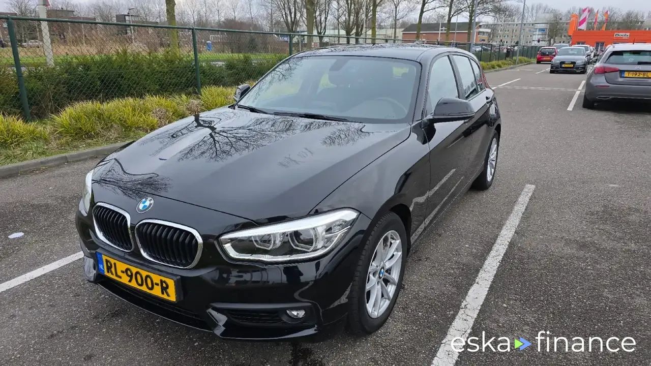 Lízing Kupé BMW 118 2018