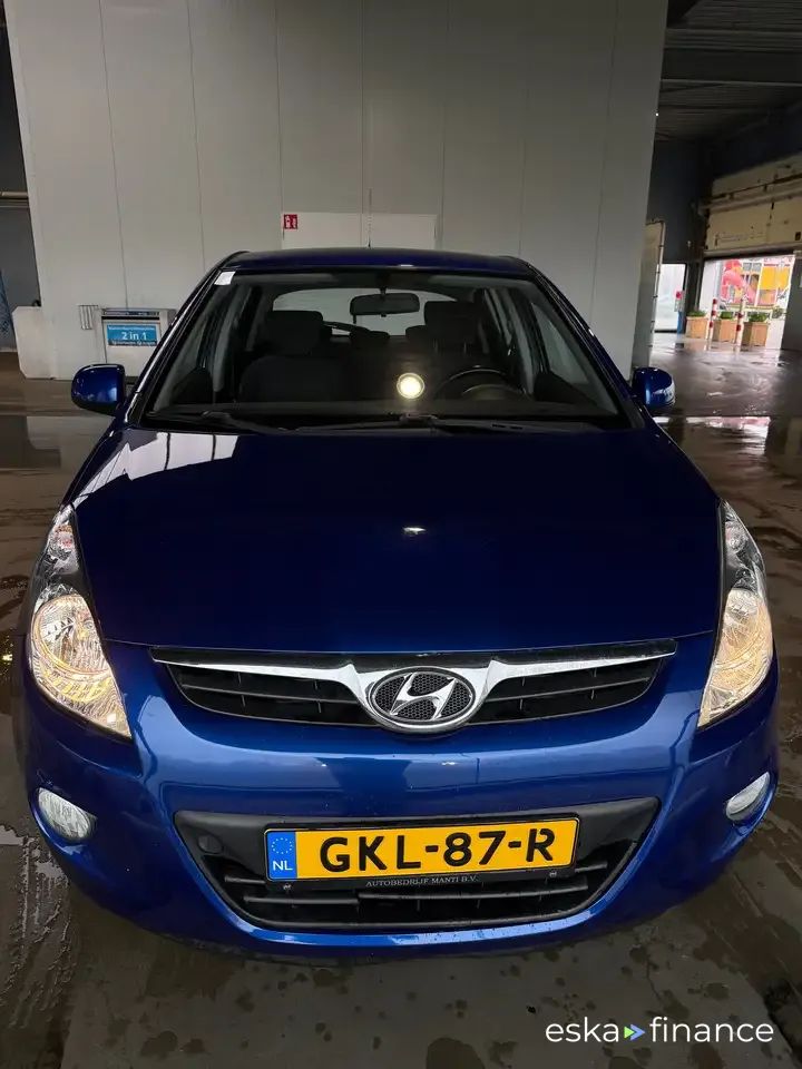 Financování Hatchback Hyundai i20 2010
