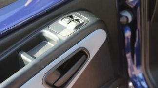 Lízing Hatchback Peugeot Bipper 2012