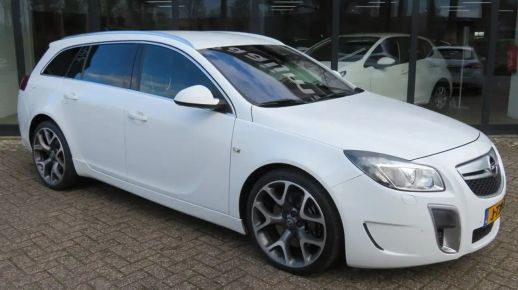Opel Insignia 2011