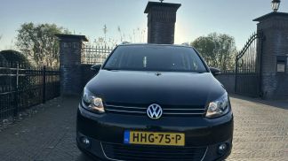 Financování Hatchback Volkswagen Touran 2015