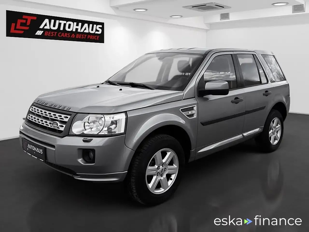 Leasing SUV Land Rover Freelander 2011