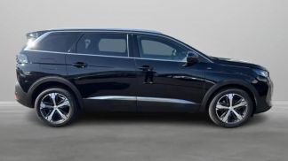 Financování Hatchback Peugeot 5008 2023