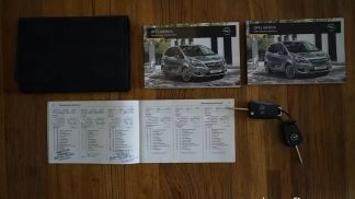 Lízing Hatchback Opel Meriva 2016