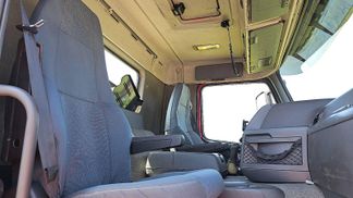 Lízing Nákladné vozidlo (podvozok) Volvo FM 11.330 2011