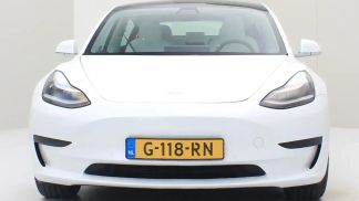 Lízing Sedan Tesla Model 3 2019