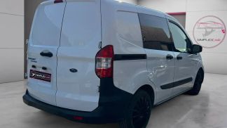 Leasing Le transport des passagers Ford Transit Courier 2022