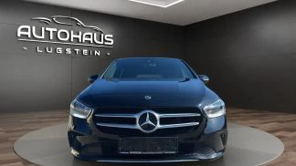 Lízing Hatchback MERCEDES B 180 2019