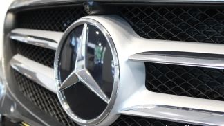 Lízing Sedan MERCEDES C 200 2020