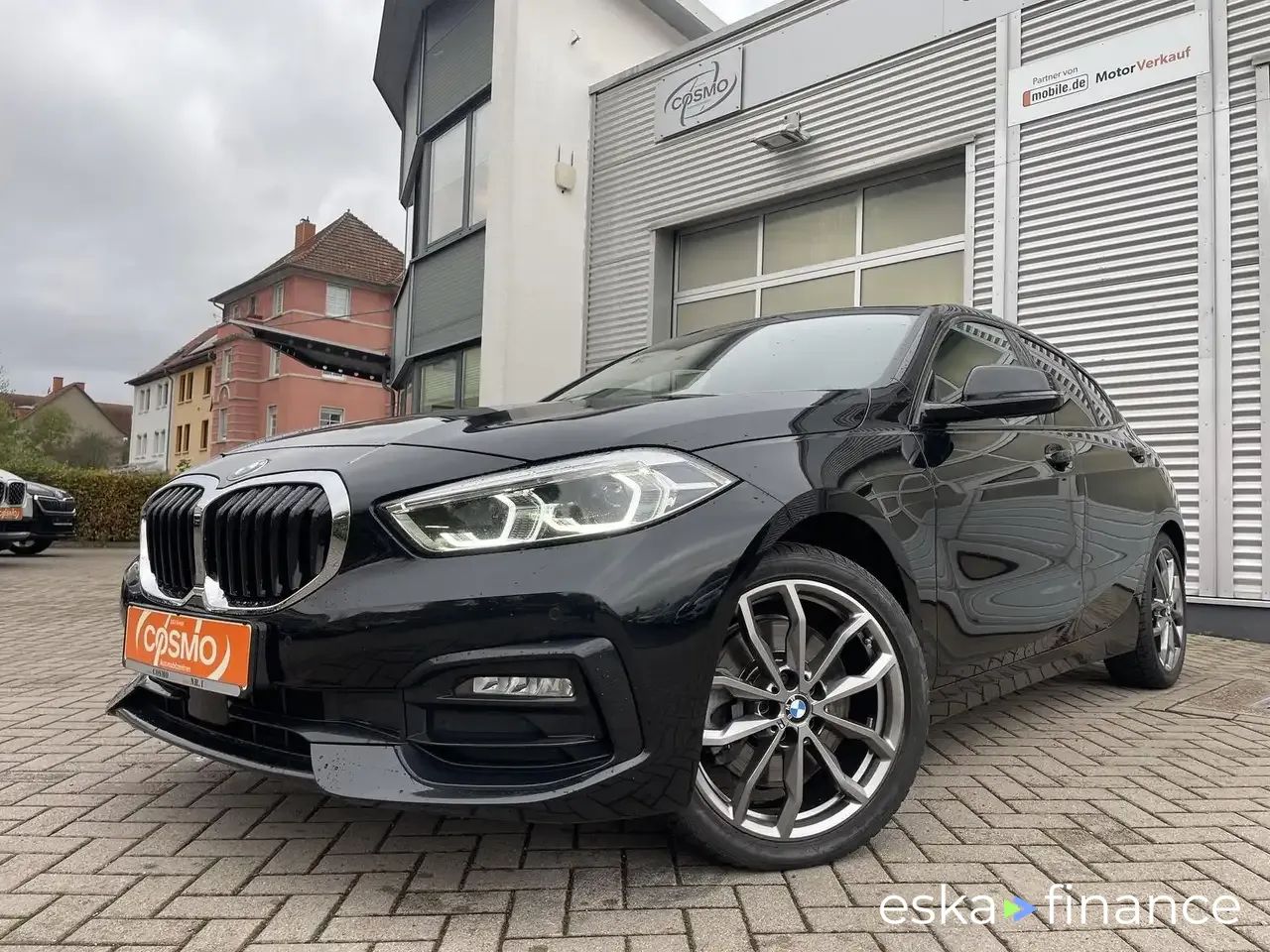 Lízing Sedan BMW 120 2021