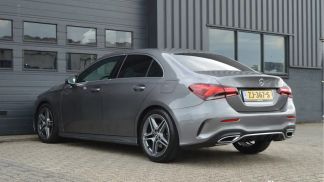 Leasing Sedan MERCEDES A 200 2019