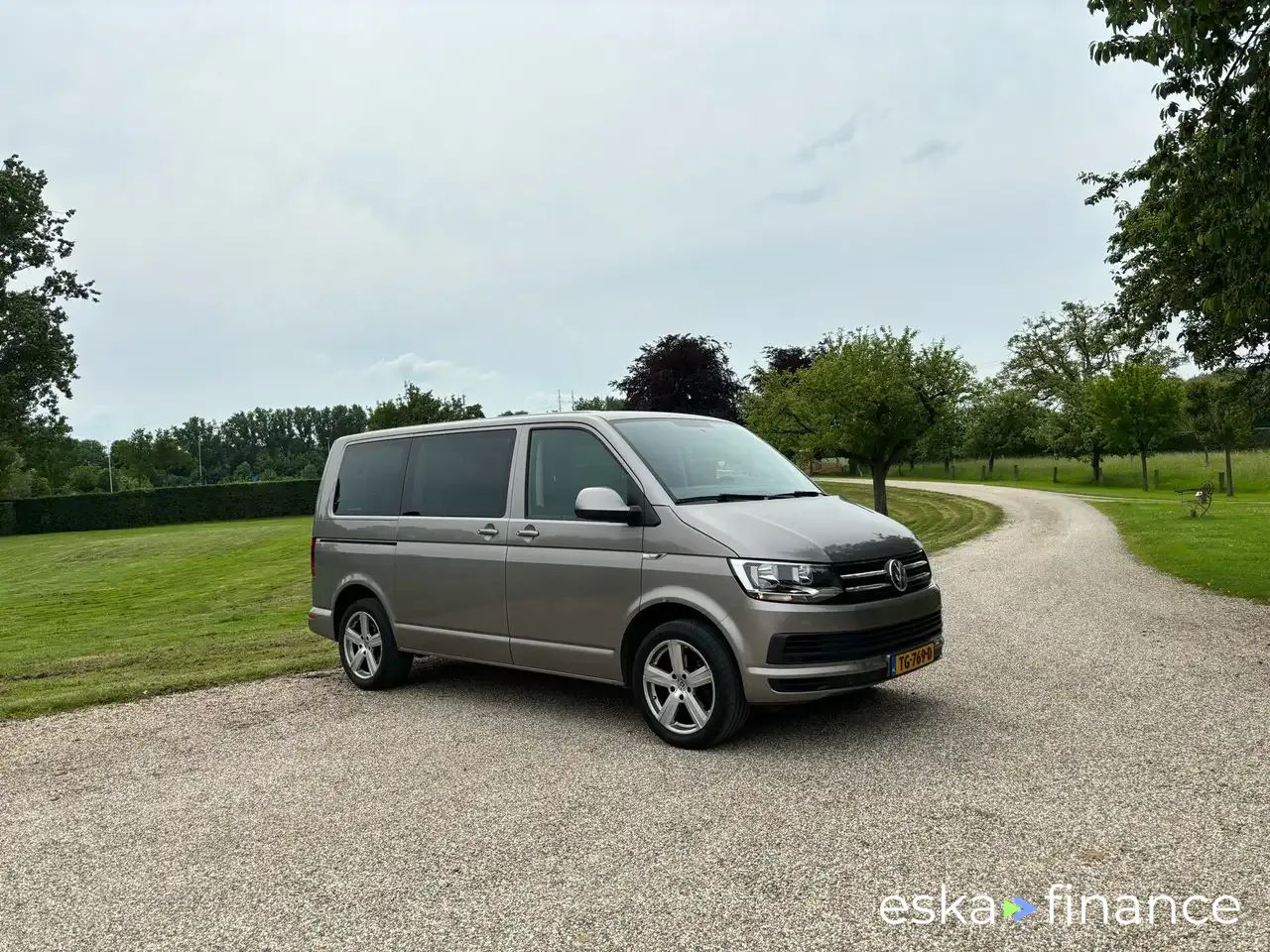 Finansowanie Hatchback Volkswagen T6 Caravelle 2017