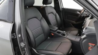 Leasing Hatchback MERCEDES B 180 2018