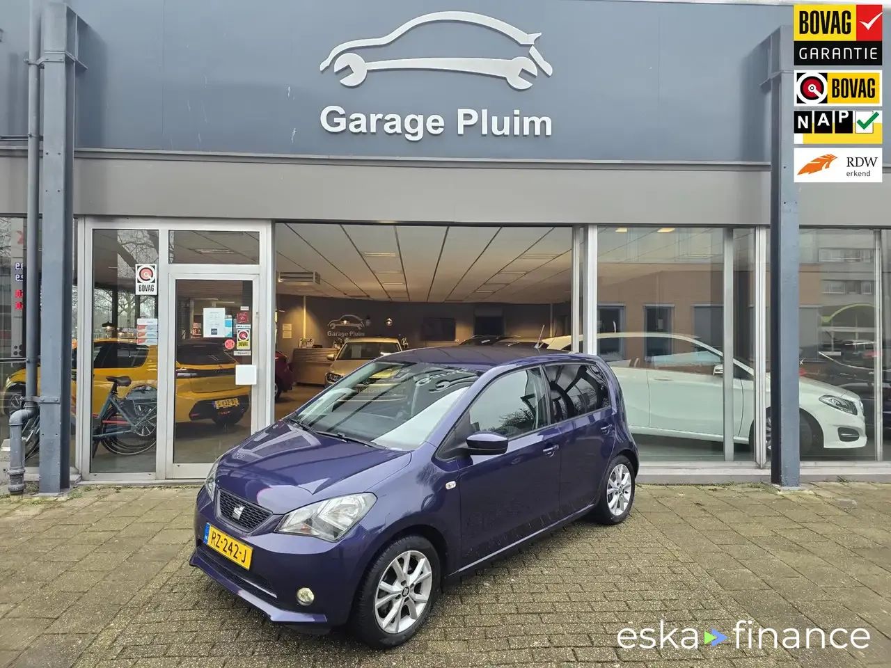 Leasing Hatchback Seat Mii 2018