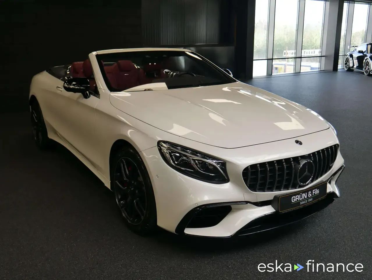 Financování Konvertibilní MERCEDES S 63 AMG 2018