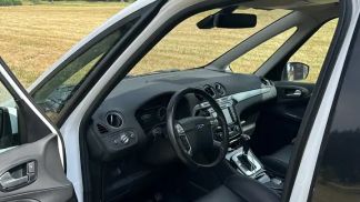 Lízing Hatchback Ford Galaxy 2011