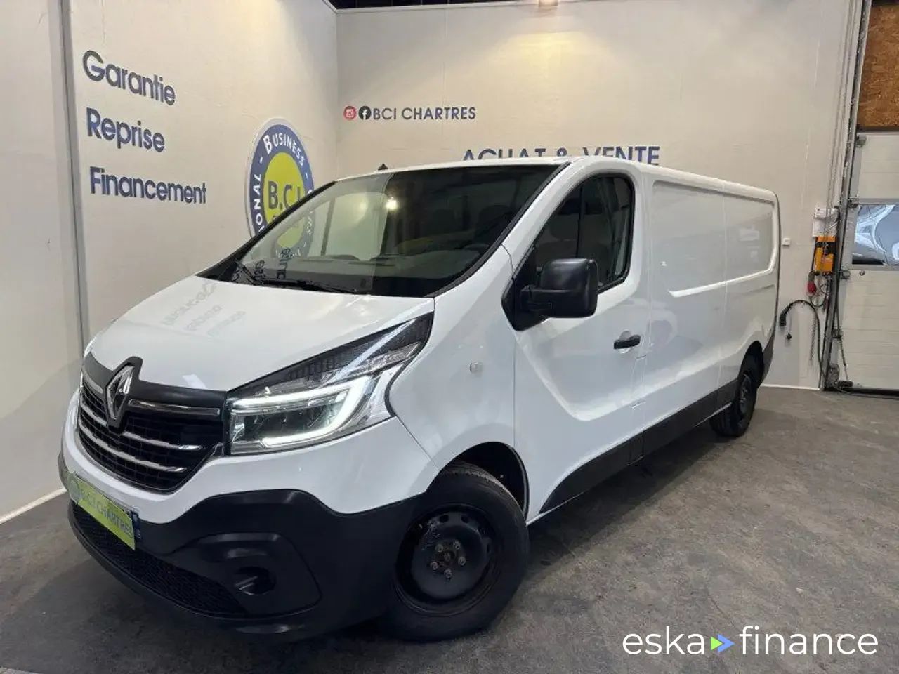 Finansowanie Van Renault Trafic 2021