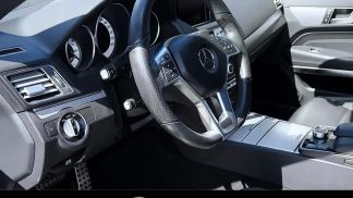 Financování Konvertibilní MERCEDES E 250 2016